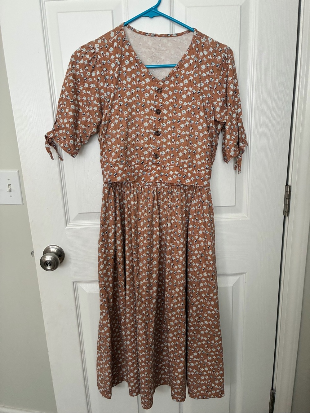 Floral Tie-Sleeve Midi Dress in Warm Brown